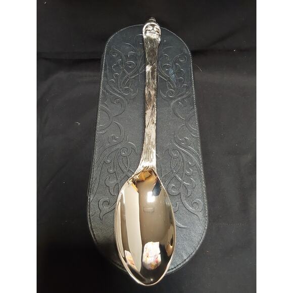 International Silver Company Siver plate Christmas Serving Spoon - Picture 1 of 5